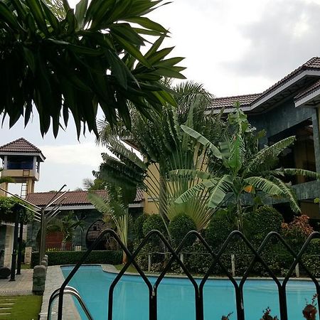 Mactan Breeze - Airport Bed And Breakfast Мактан Экстерьер фото