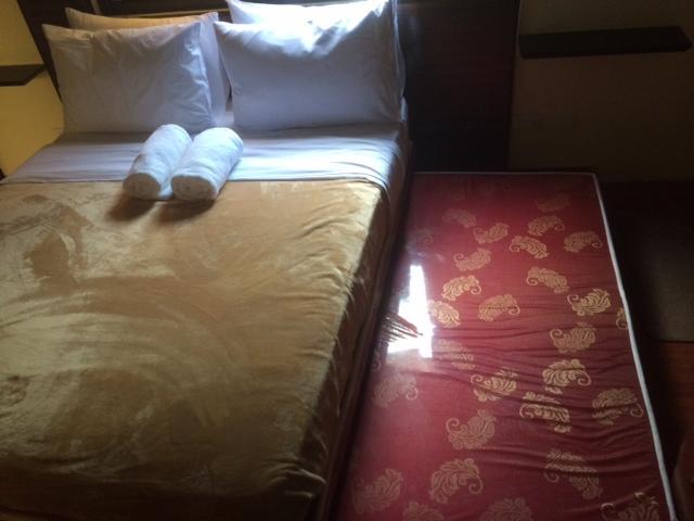 Mactan Breeze - Airport Bed And Breakfast Мактан Экстерьер фото