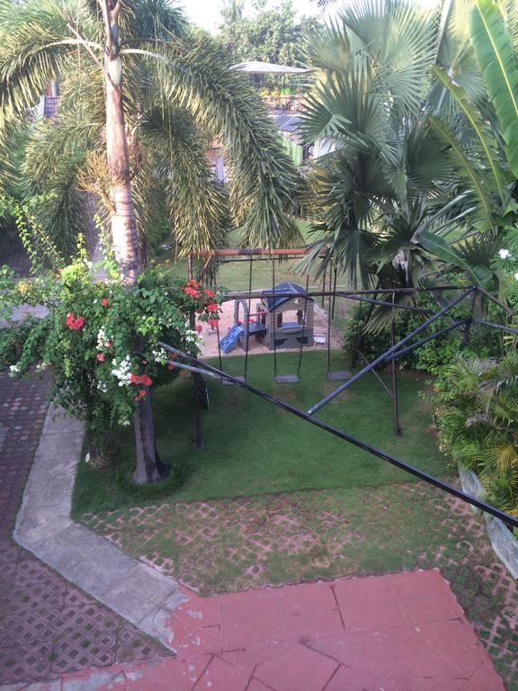 Mactan Breeze - Airport Bed And Breakfast Мактан Экстерьер фото
